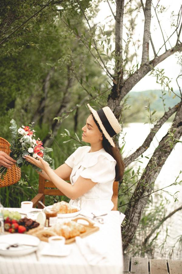 Porto Gumati Hotel Kutaisi Ngoại thất bức ảnh